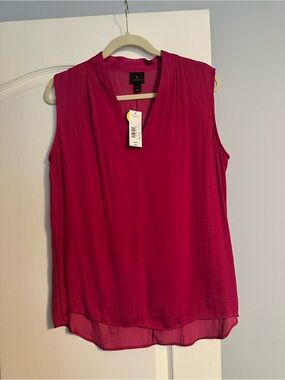 Worthington Sleeveless V-Neck Camisole in Hot Pink